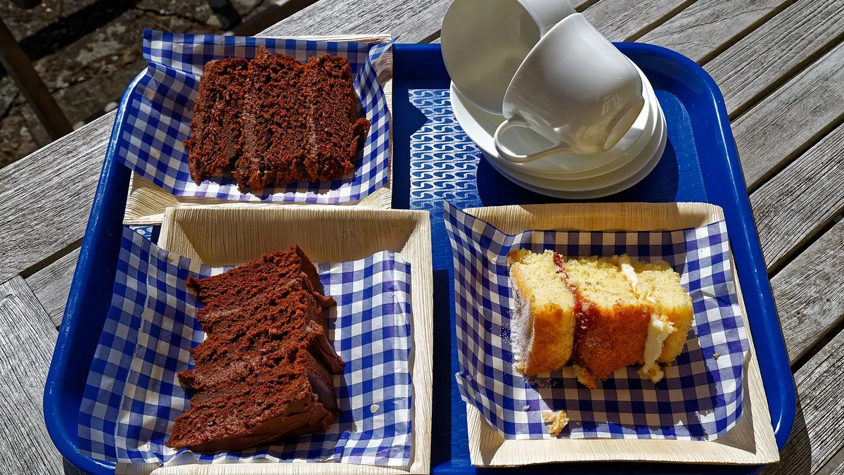 Feta & Olive – cake shop in Stony Stratford town centre
